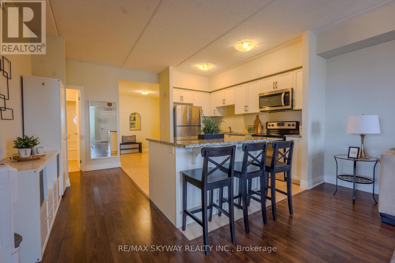 415 - 620 Sauve Street, Milton, Ontario  L9T 9A5 - Photo 8 - W12911748