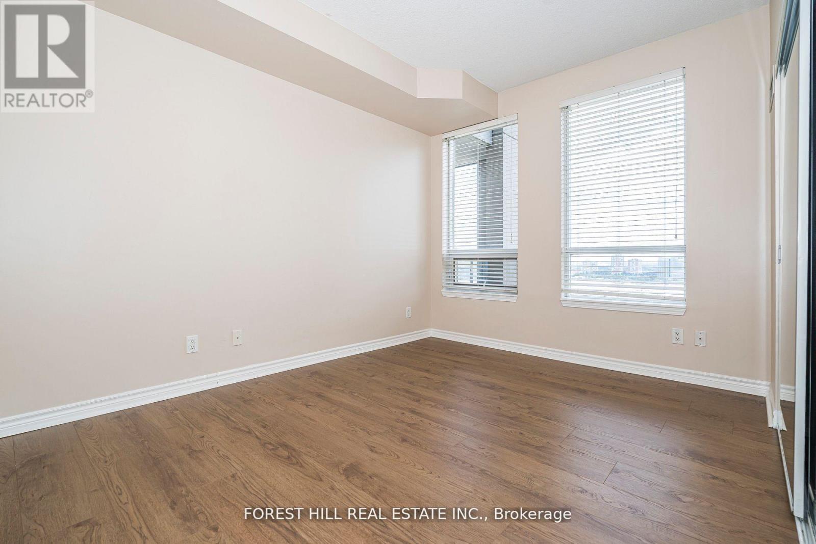 1610 - 388 PRINCE OF WALES DRIVE Mississauga (City Centre), ON L5B 0A1