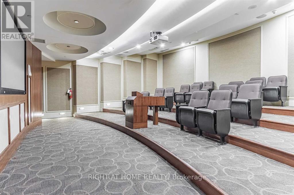 1913 - 3880 Duke Of York Boulevard, Mississauga, Ontario  L5B 4M7 - Photo 17 - W12911772