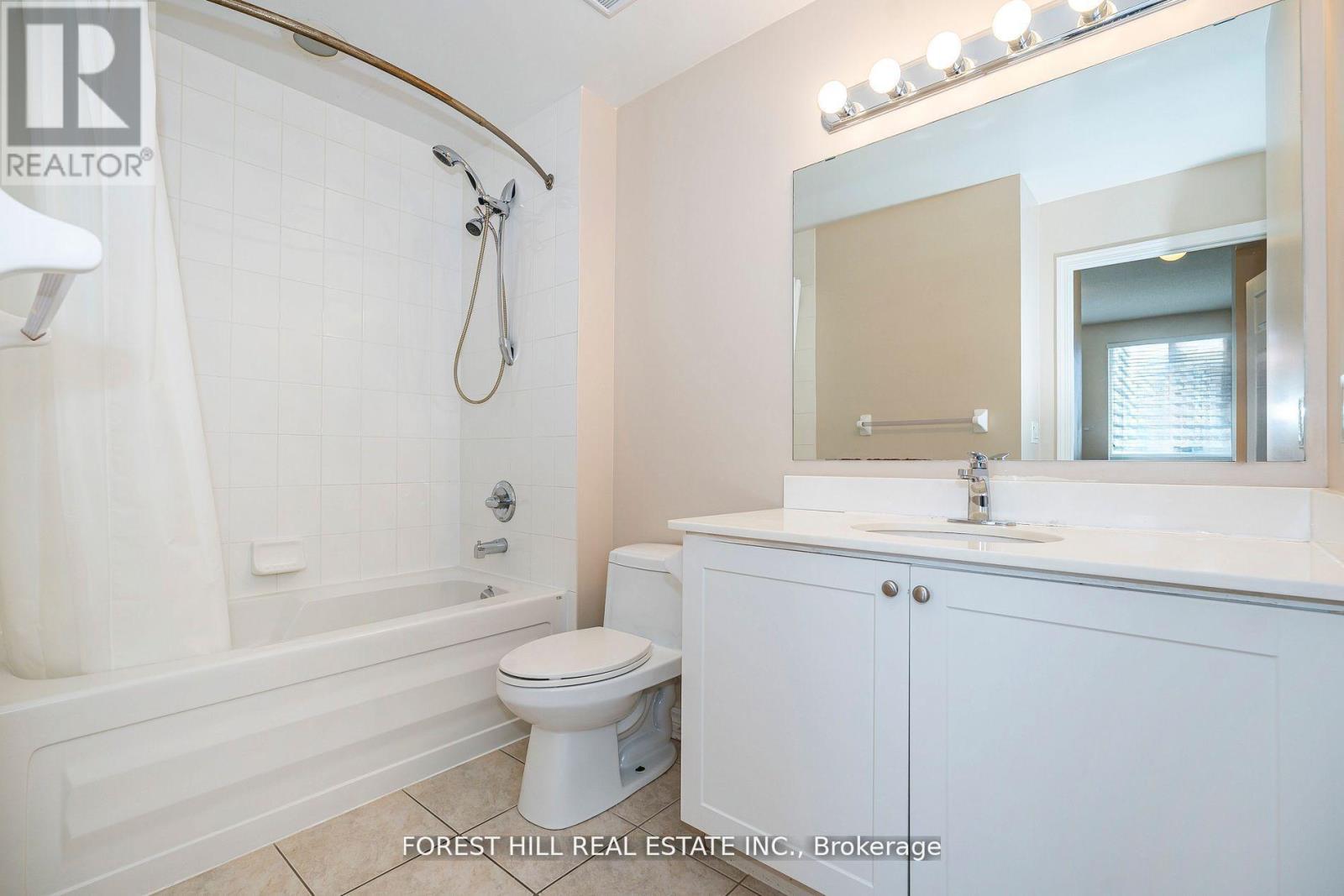 1610 - 388 Prince Of Wales Drive, Mississauga, Ontario  L5B 0A1 - Photo 14 - W12911786