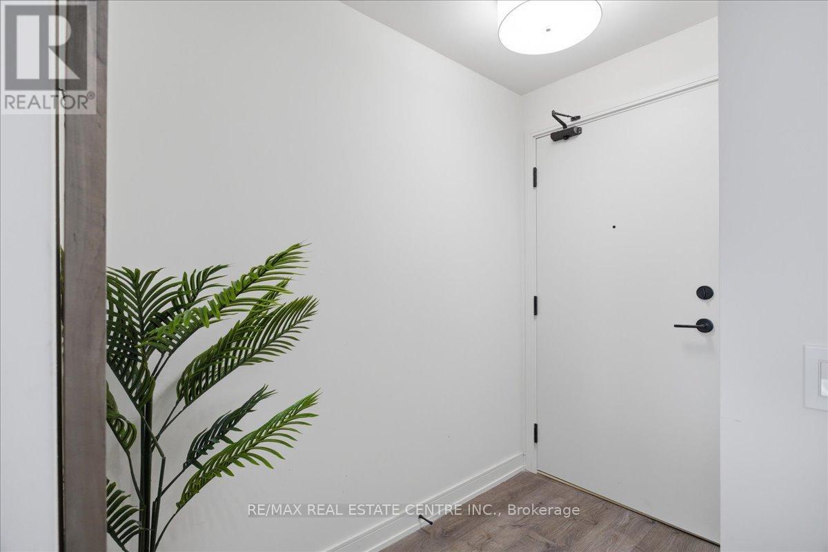 503 - 8010 Derry Road W, Milton, Ontario  L9T 9N3 - Photo 4 - W12911802