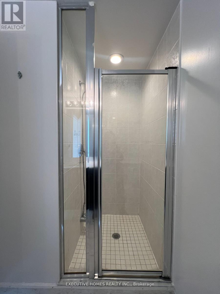 5405 - 60 Absolute Avenue, Mississauga, Ontario  L4T 0A9 - Photo 10 - W12911838