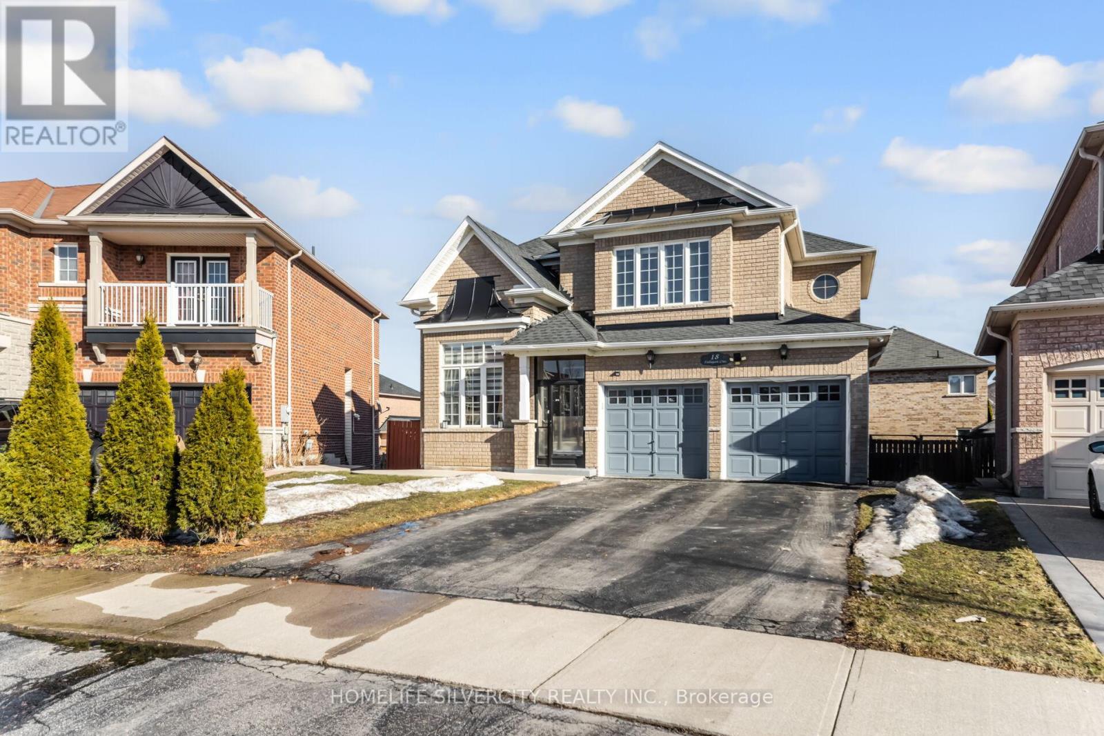 18 FINLAYSON CRESCENT, Brampton, Ontario
