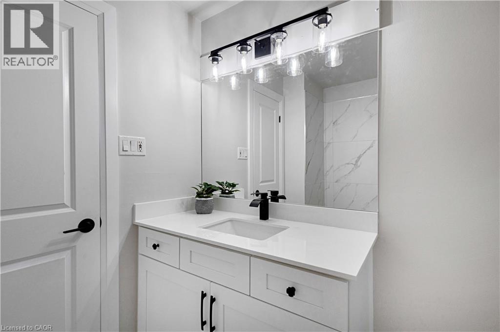 7 Swan Drive, St. Catharines, Ontario  L2T 2C2 - Photo 23 - 40814406