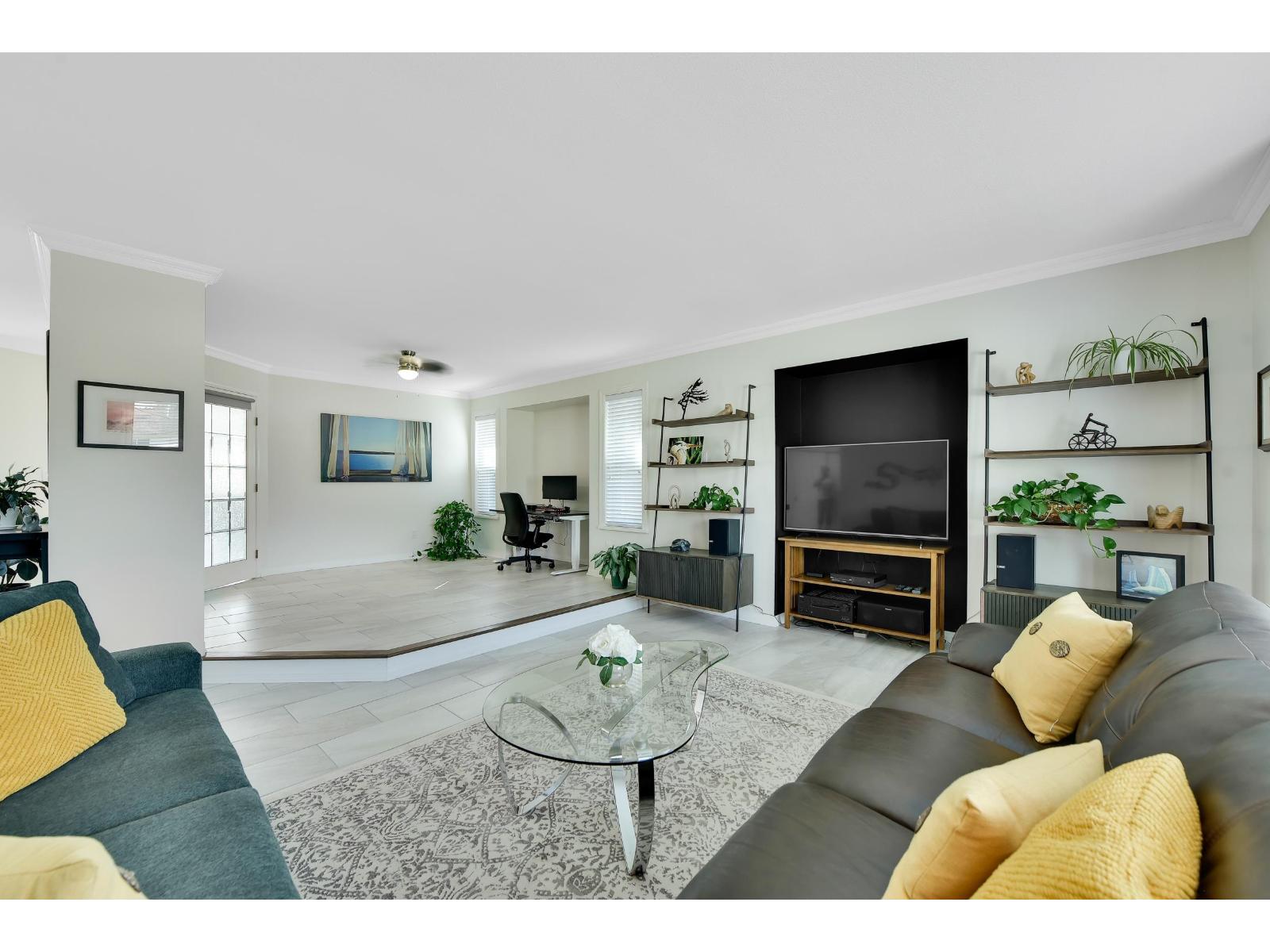 4870 209a Street, Langley, British Columbia  V3A 8A1 - Photo 7 - R3098288