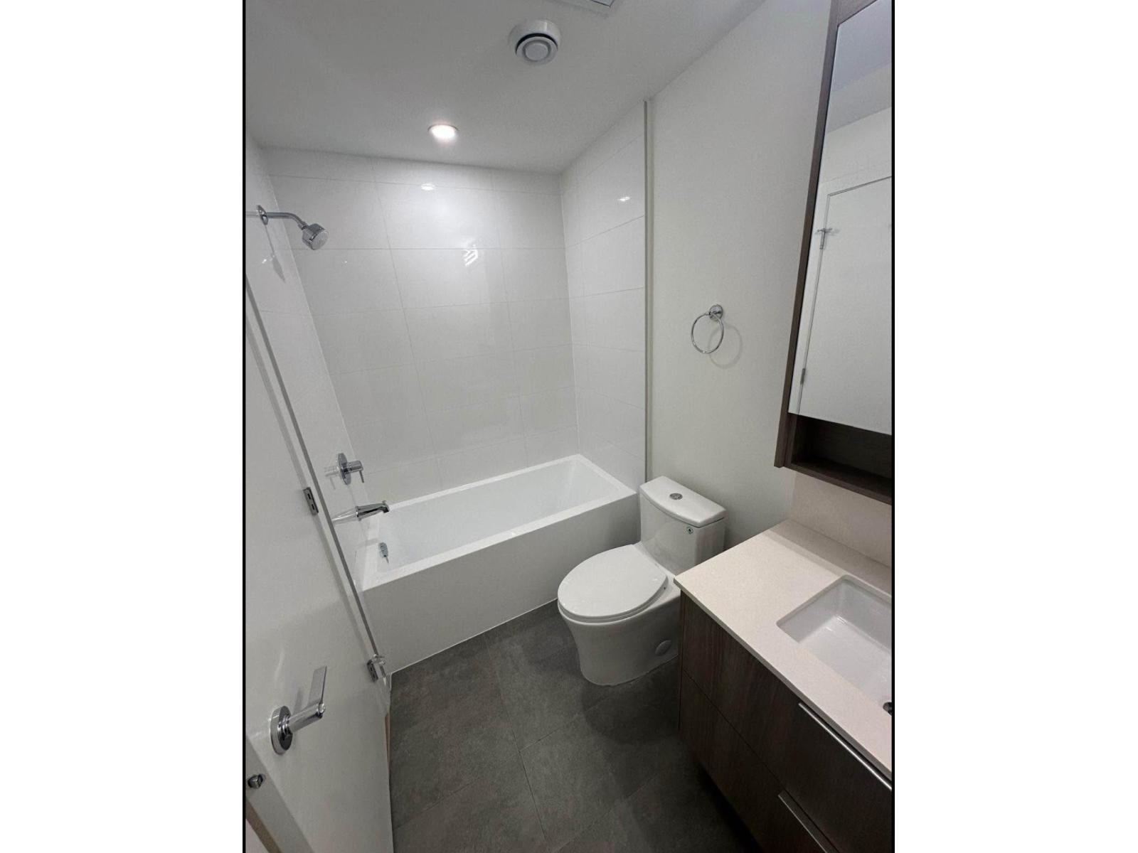 608 10828 139a Street, Surrey, British Columbia  V3R 0H3 - Photo 20 - R3102351