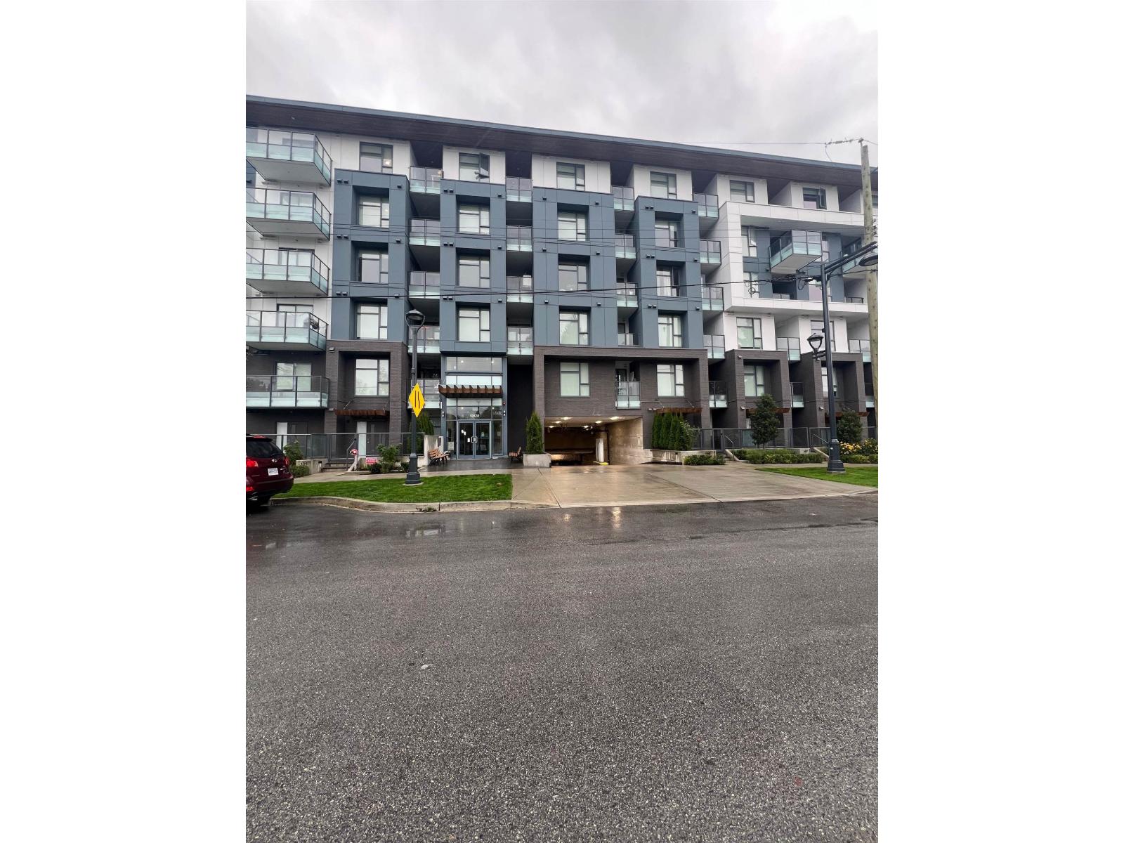 608 10828 139a Street, Surrey, British Columbia  V3R 0H3 - Photo 2 - R3102351
