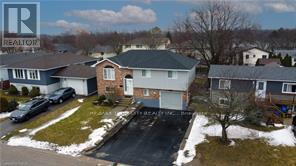 647 KENNARD CRESCENT, Kincardine, Ontario