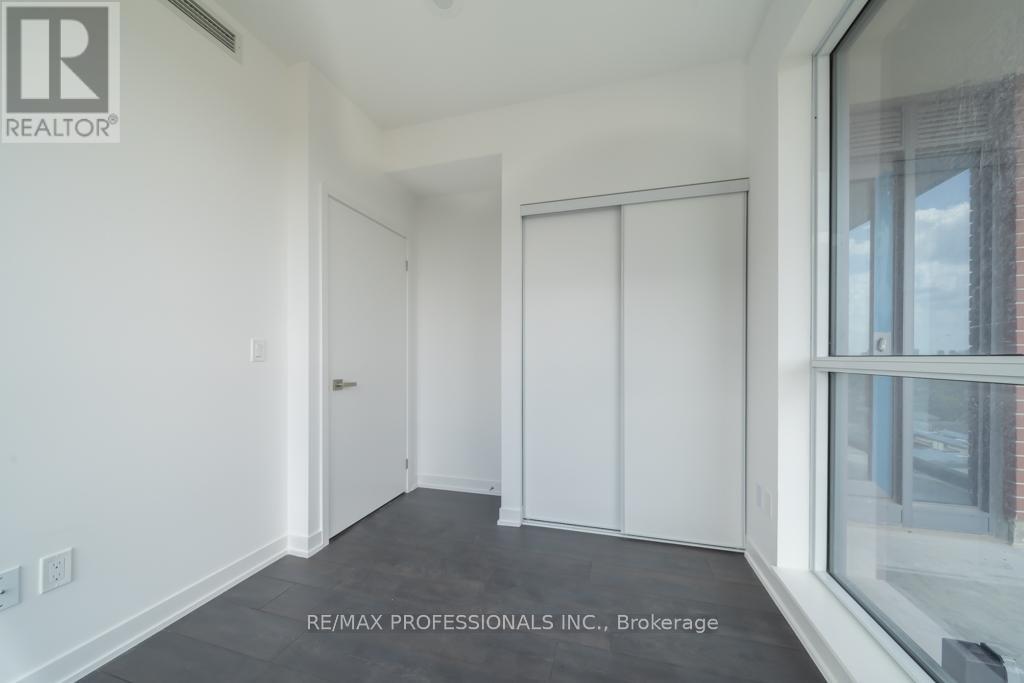 1518 - 31 Tippet Road, Toronto (Clanton Park), Ontario  M3H 0C8 - Photo 14 - C12909244