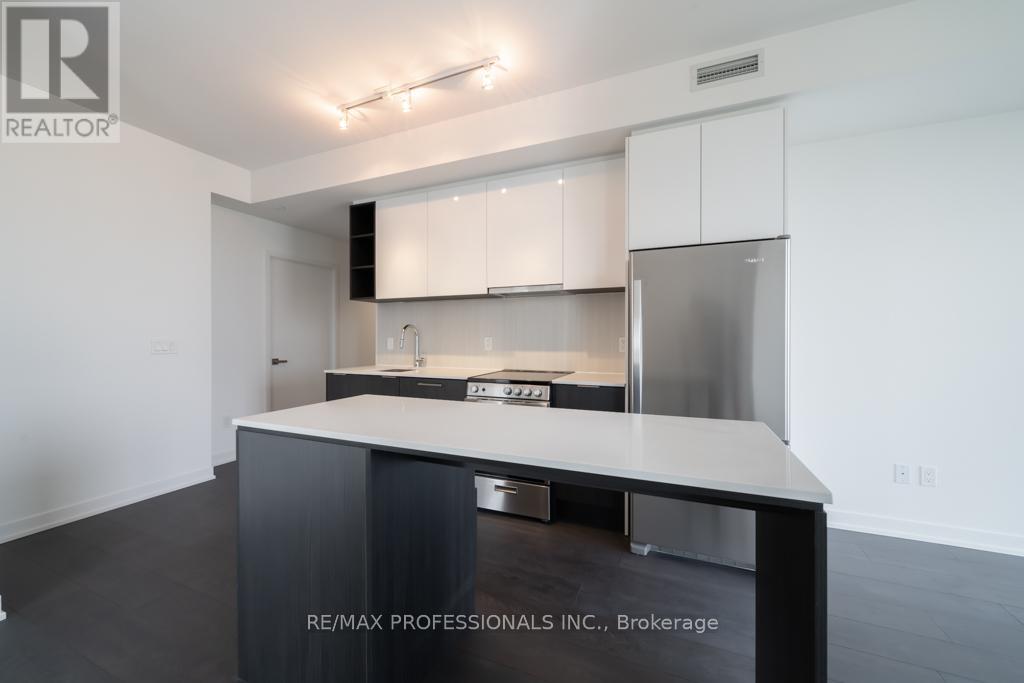 1518 - 31 Tippet Road, Toronto (Clanton Park), Ontario  M3H 0C8 - Photo 6 - C12909244