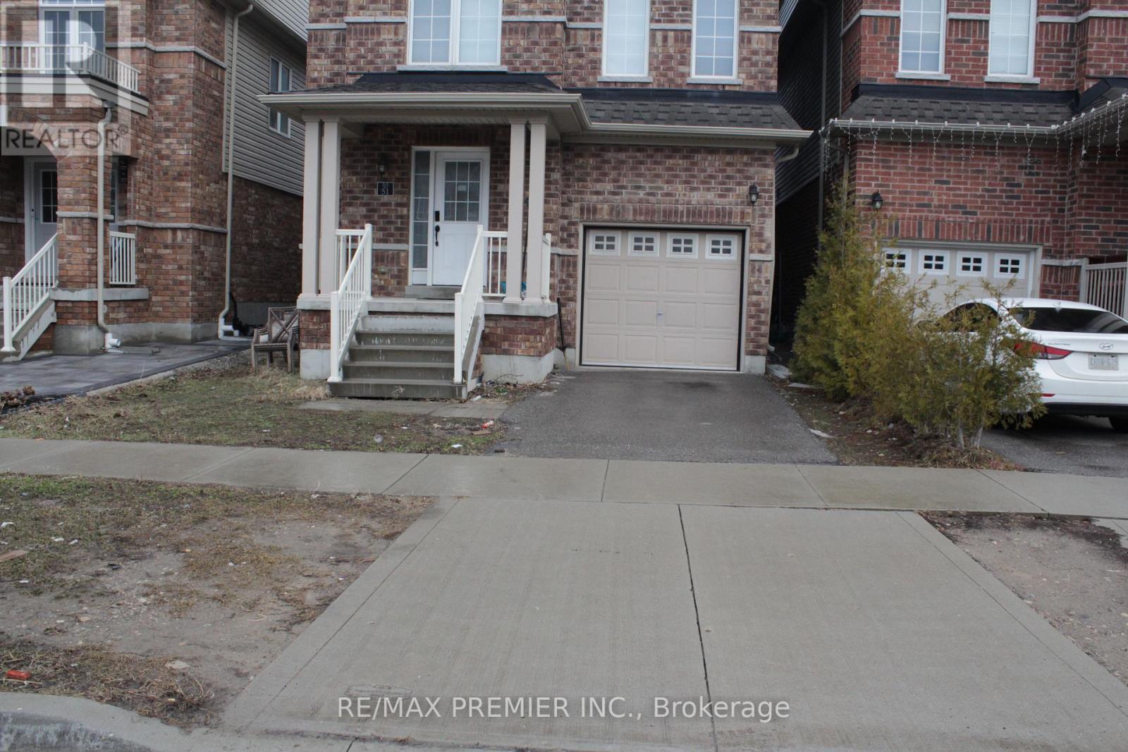 51 Mullholland Avenue, Cambridge, Ontario N3H 5L5 - Photo 2 - X12909950
