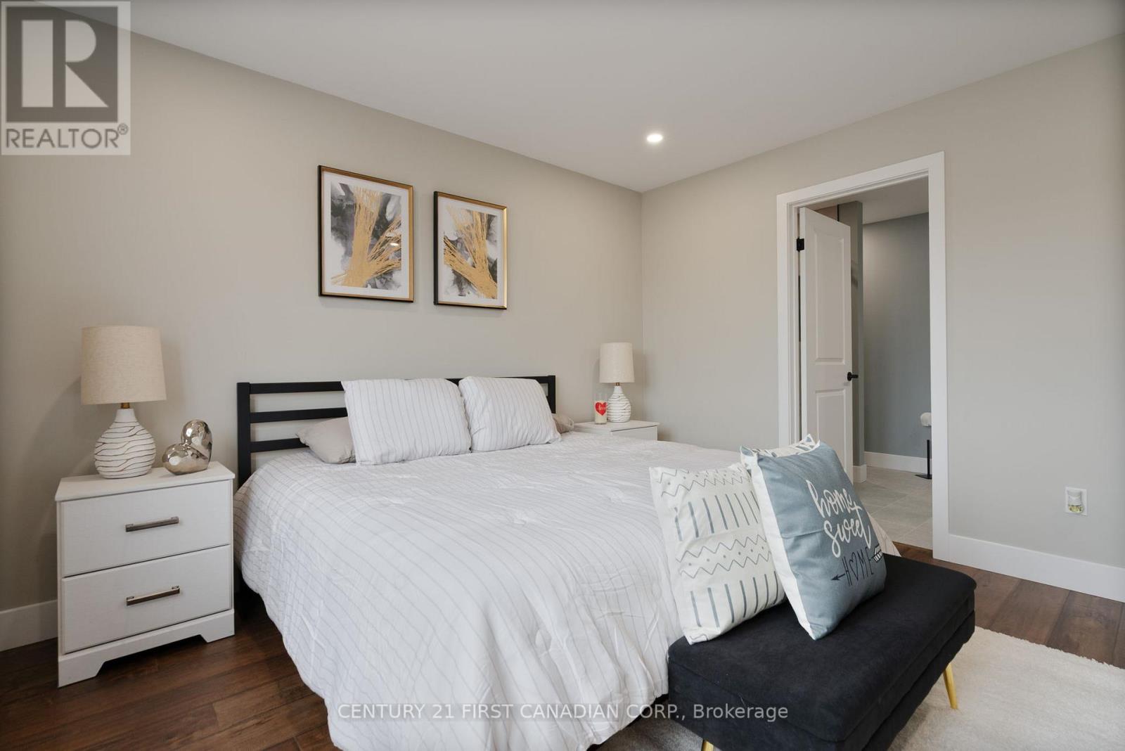 27 Sheldabren Street, North Middlesex, Ontario  N0M 1A0 - Photo 19 - X12863746