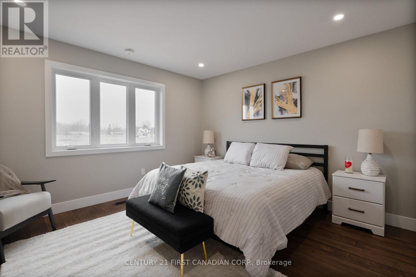 27 Sheldabren Street, North Middlesex, Ontario  N0M 1A0 - Photo 18 - X12863746