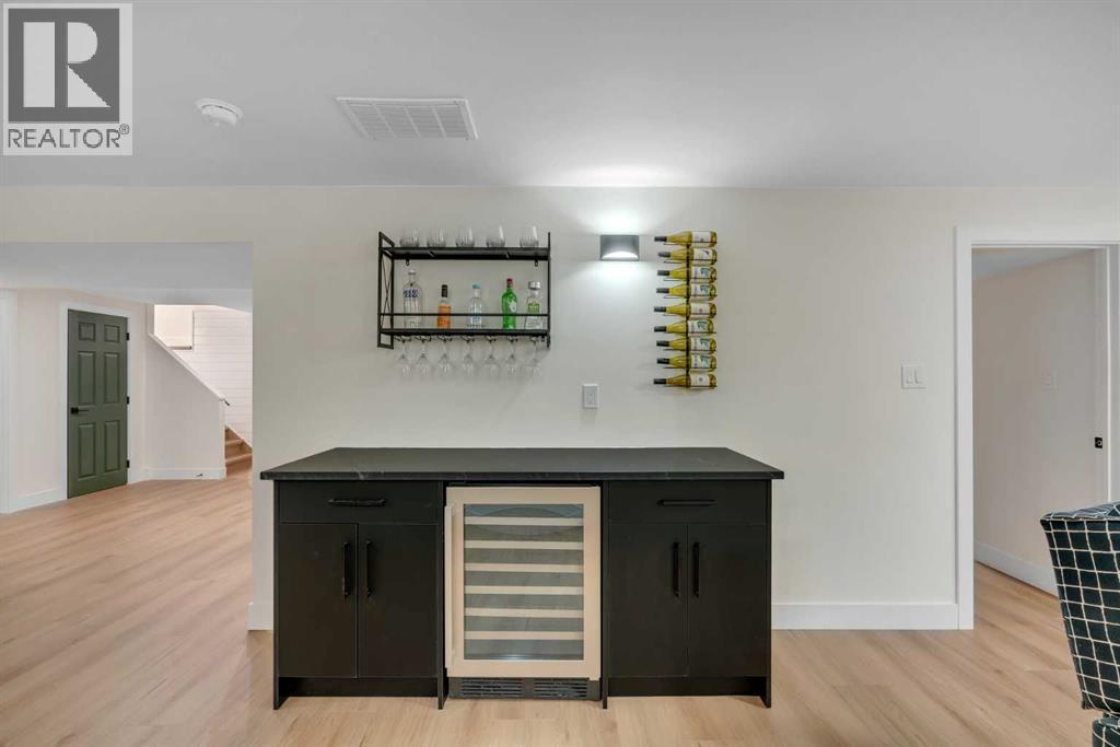 959 Parkwood Way Se, Calgary, Alberta  T2J 3V4 - Photo 25 - A2292806