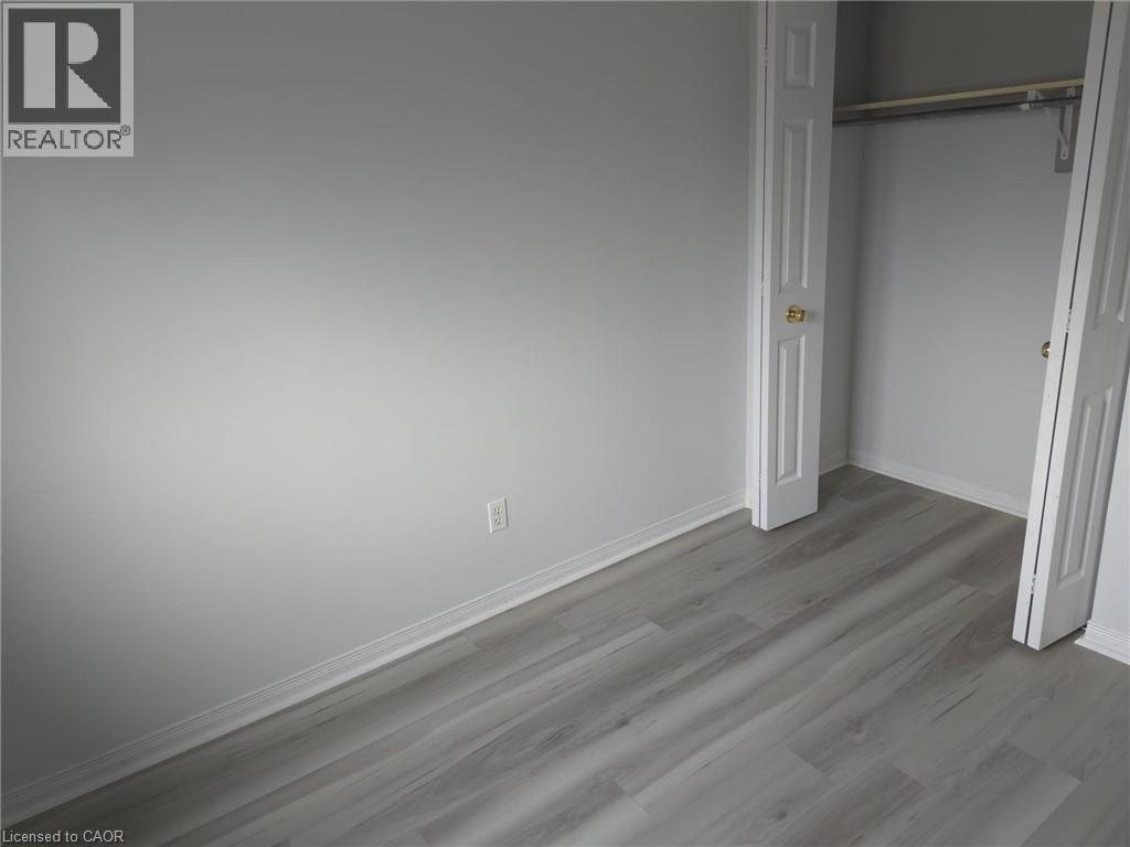 271 Activa Avenue, Kitchener, Ontario  N2E 3V2 - Photo 25 - 40774207