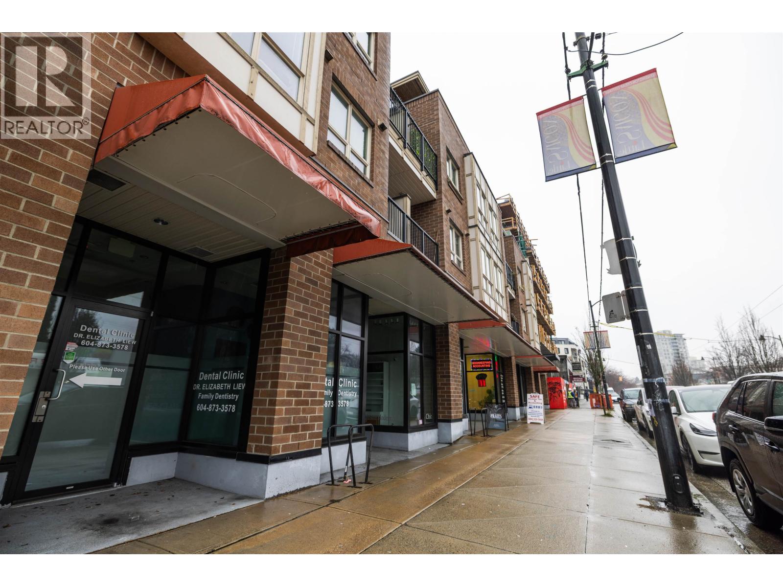 312 1239 Kingsway Street, Vancouver, British Columbia  V5V 3E2 - Photo 1 - R3101891