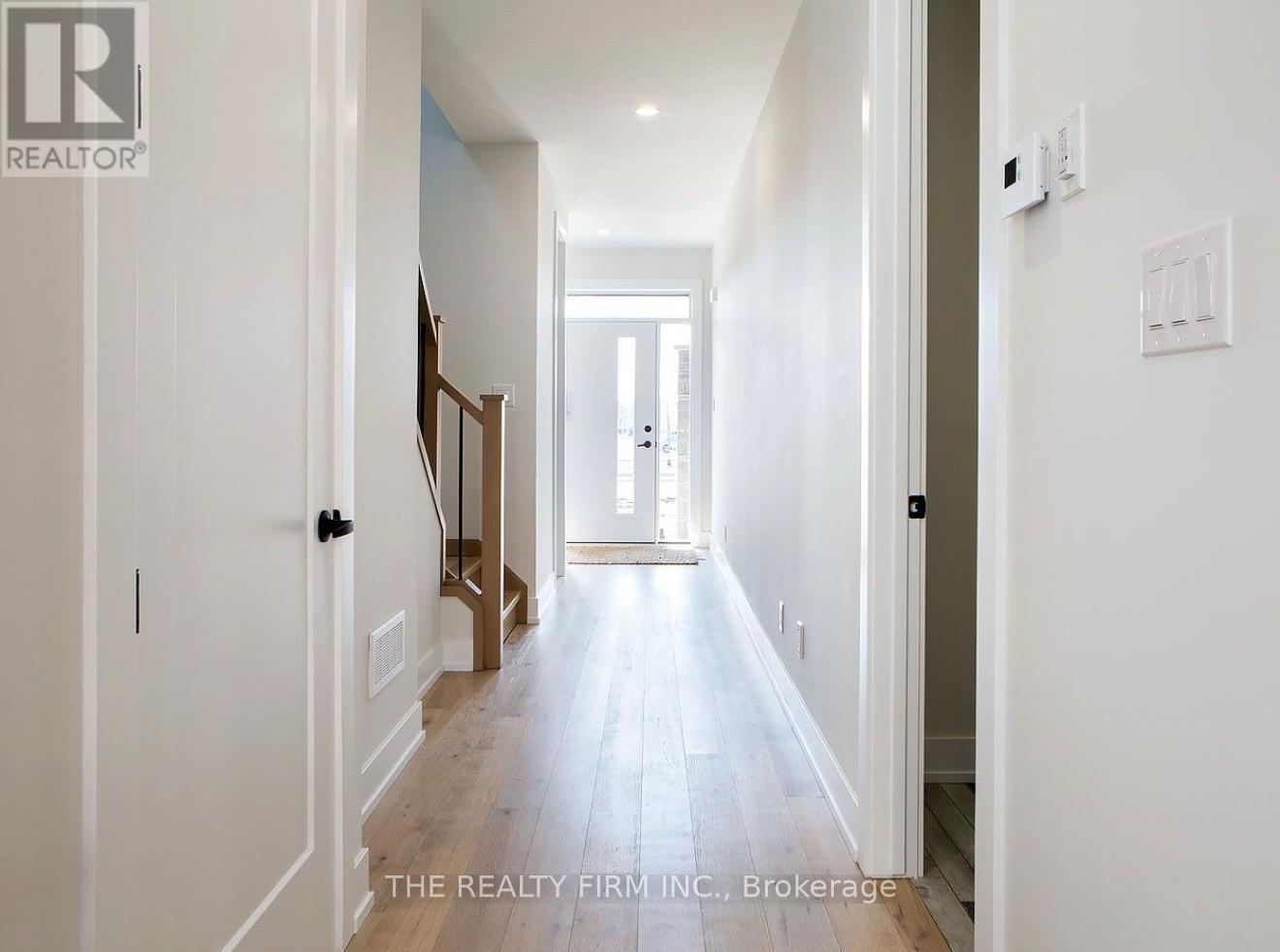 6 - 1570 Coronation Drive, London North, Ontario  N6G 5P6 - Photo 4 - X12911986