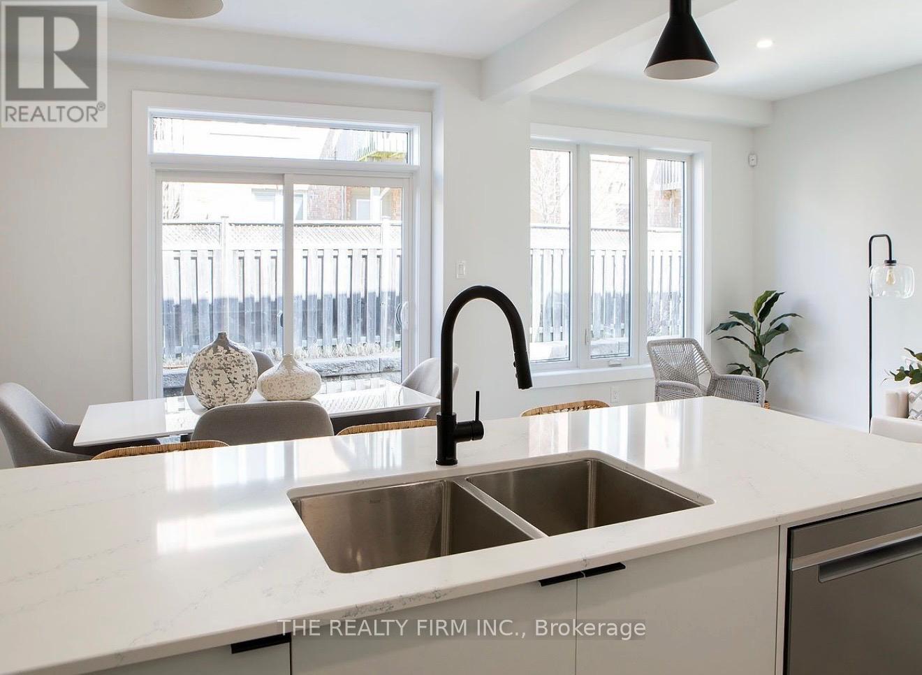 6 - 1570 Coronation Drive, London North, Ontario  N6G 5P6 - Photo 9 - X12911986