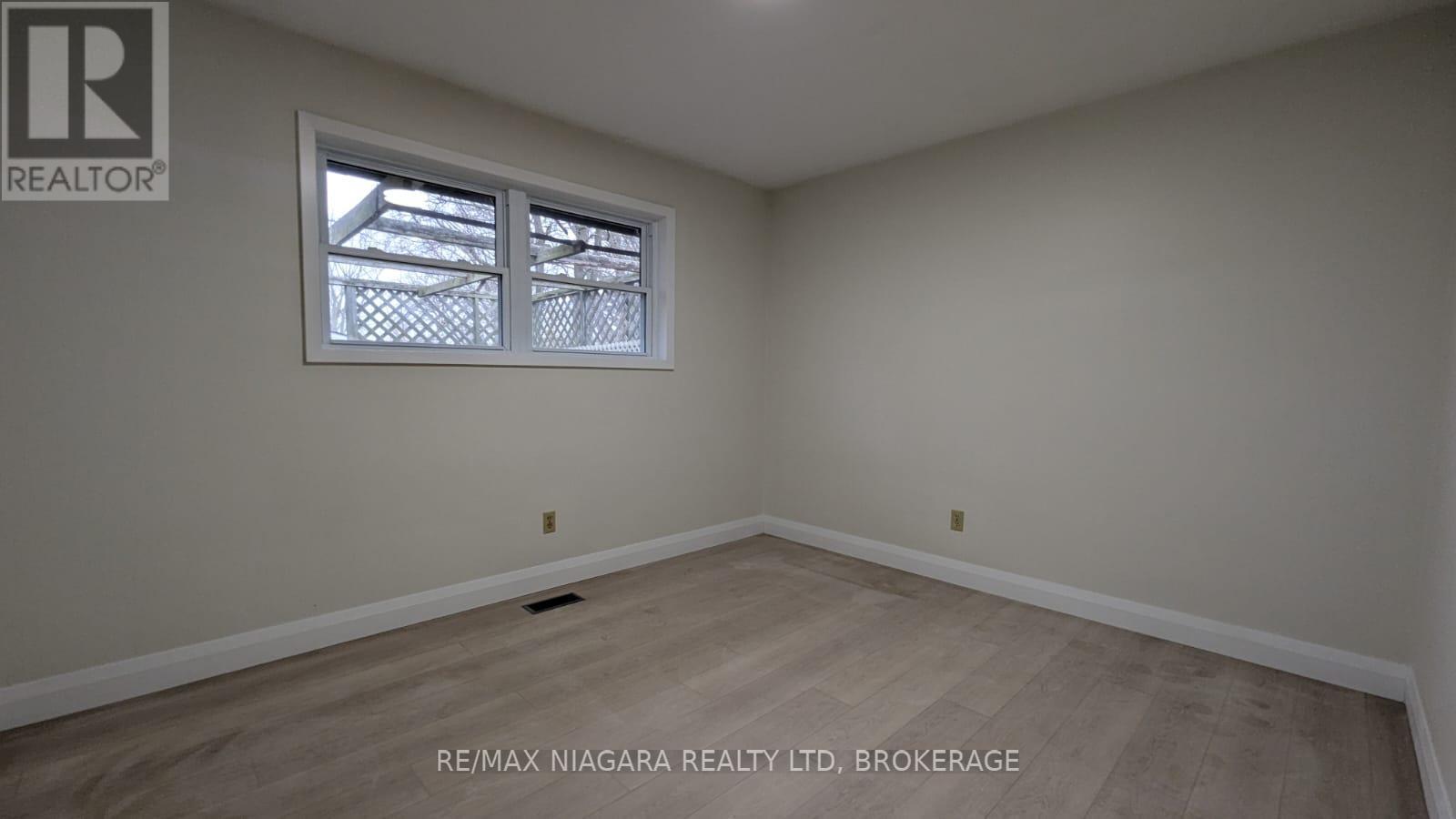 7301 Heximer Avenue, Niagara Falls, Ontario  L2G 4T5 - Photo 7 - X12884314