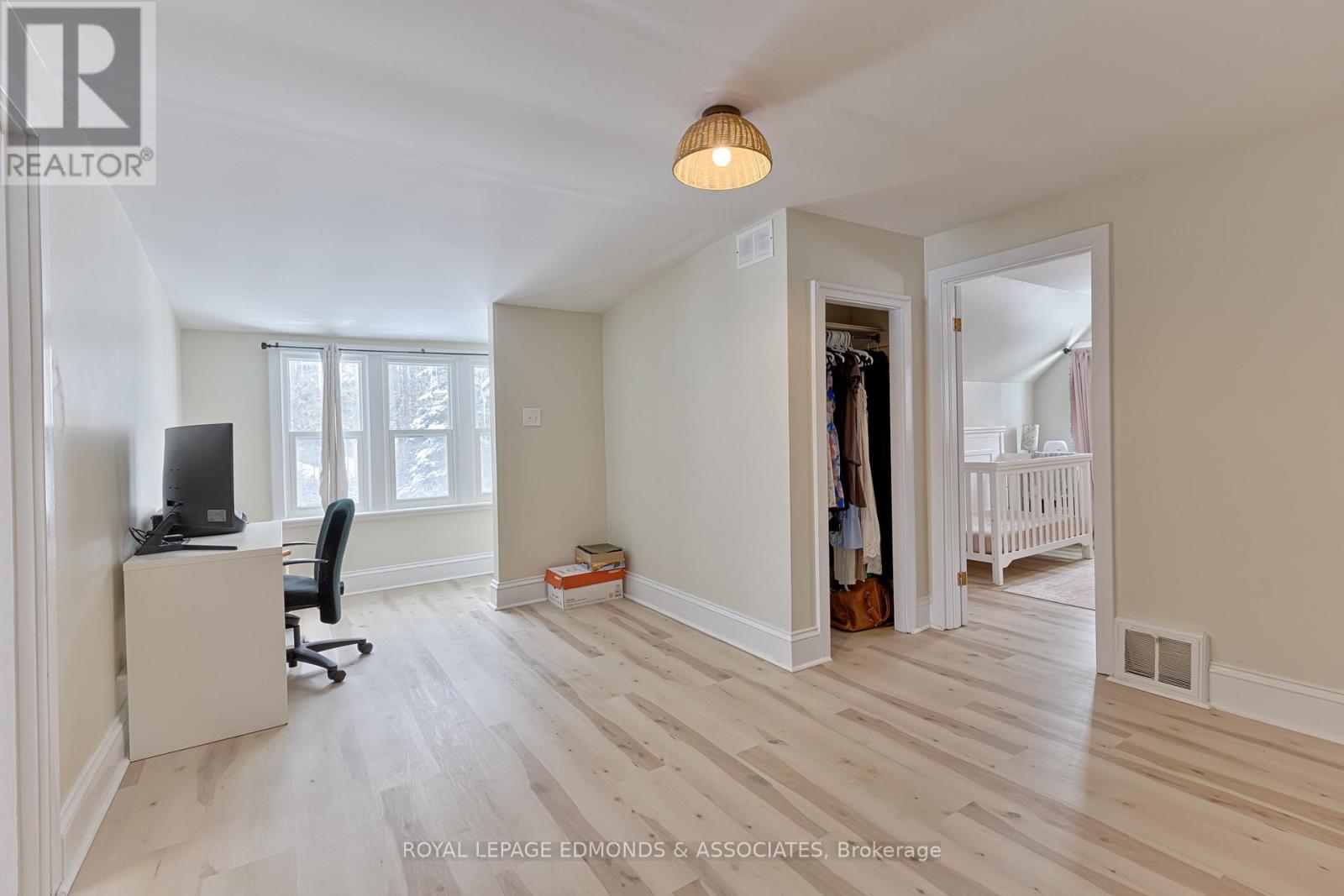 13 Plant Road, Laurentian Hills, Ontario  K0J 1J0 - Photo 21 - X12912010