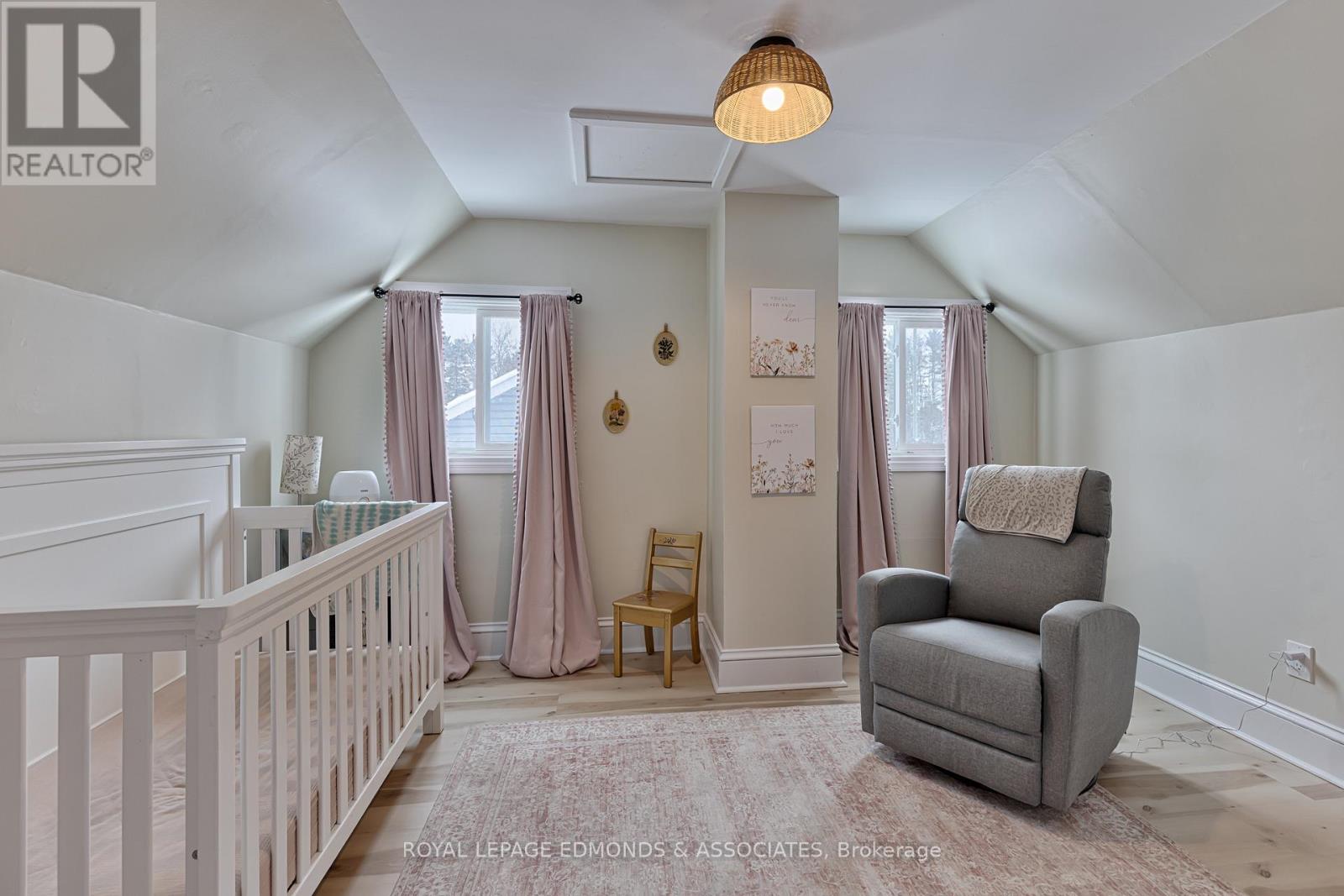 13 Plant Road, Laurentian Hills, Ontario  K0J 1J0 - Photo 23 - X12912010