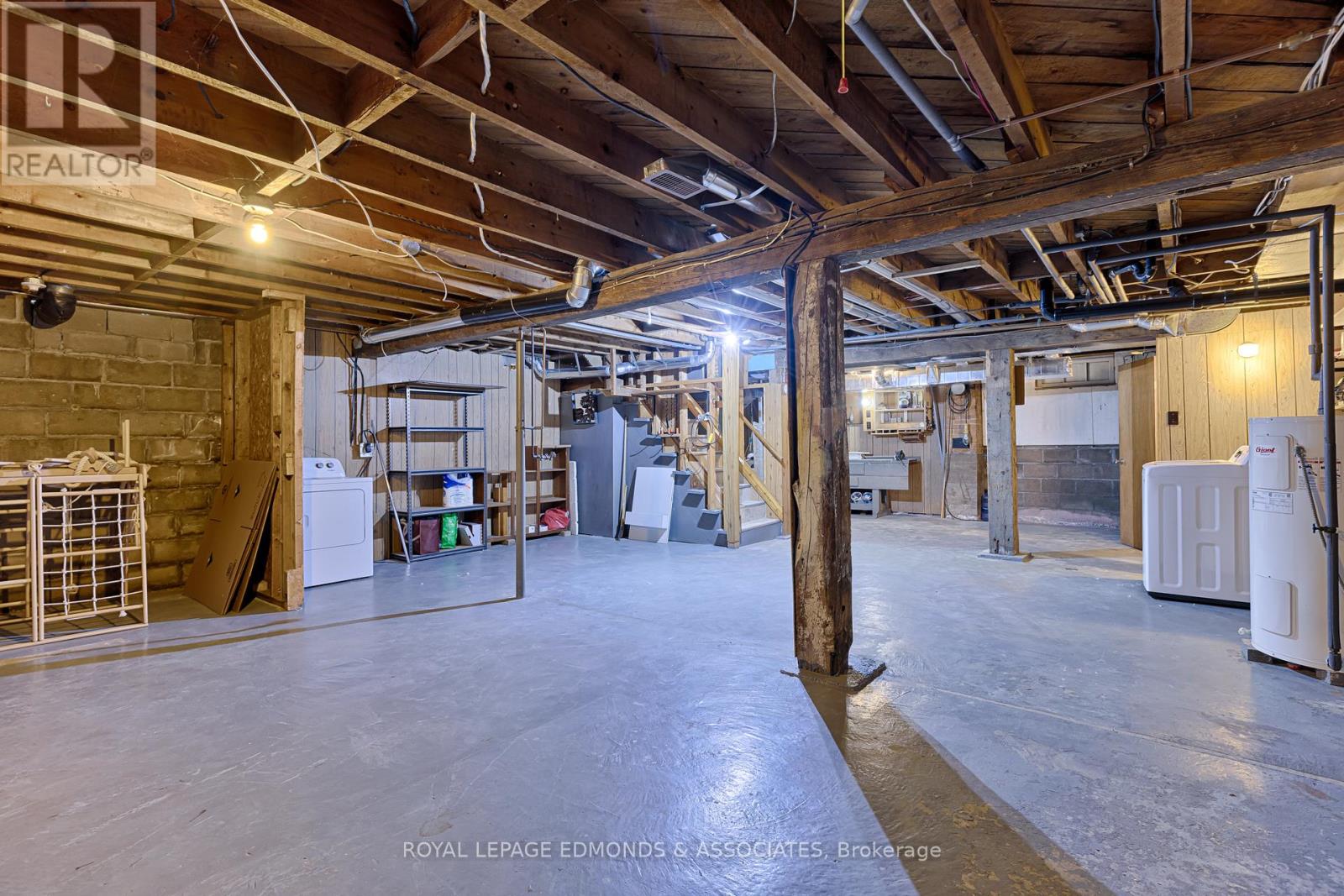 13 Plant Road, Laurentian Hills, Ontario  K0J 1J0 - Photo 31 - X12912010