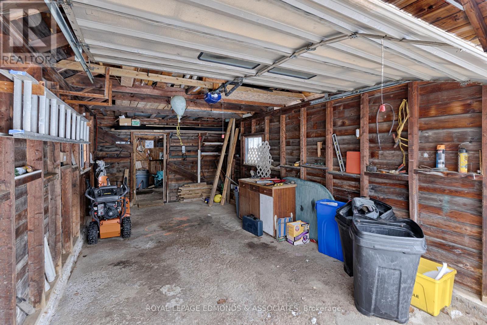 13 Plant Road, Laurentian Hills, Ontario  K0J 1J0 - Photo 33 - X12912010