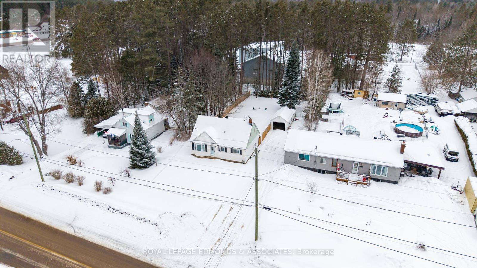 13 Plant Road, Laurentian Hills, Ontario  K0J 1J0 - Photo 43 - X12912010
