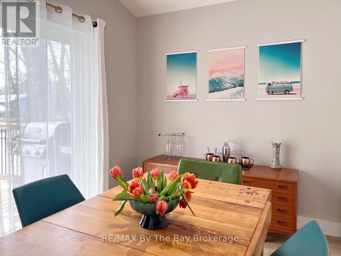 16 Caribbean Drive, Wasaga Beach, Ontario  L9Z 2W3 - Photo 21 - S12911916