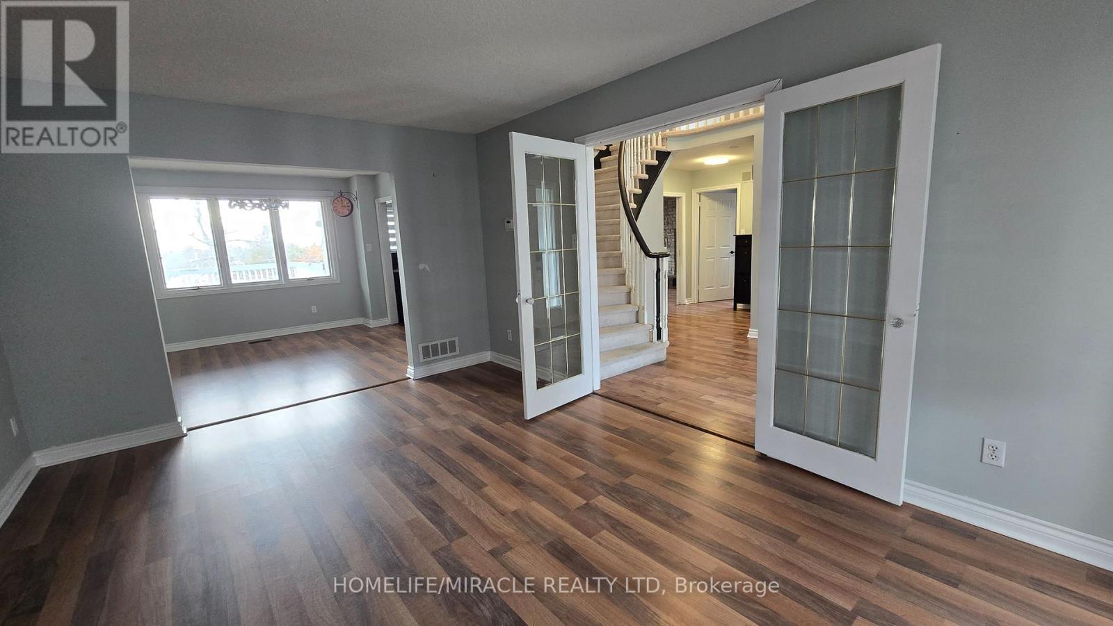 Upper - 442 Rimosa Court, Oshawa, Ontario  L1J 7T6 - Photo 4 - E12883704