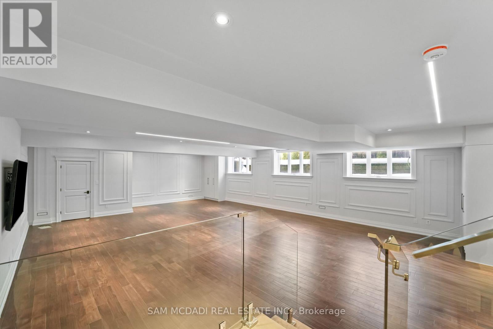 3168 Lakeshore Road W, Oakville, Ontario  L6L 1J6 - Photo 40 - W12839440