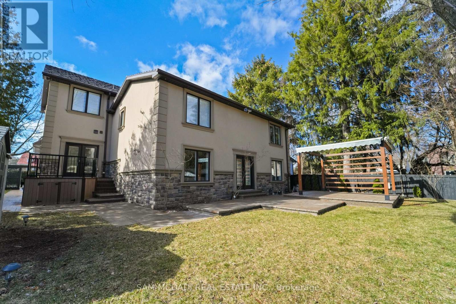 3168 Lakeshore Road W, Oakville, Ontario  L6L 1J6 - Photo 47 - W12839440