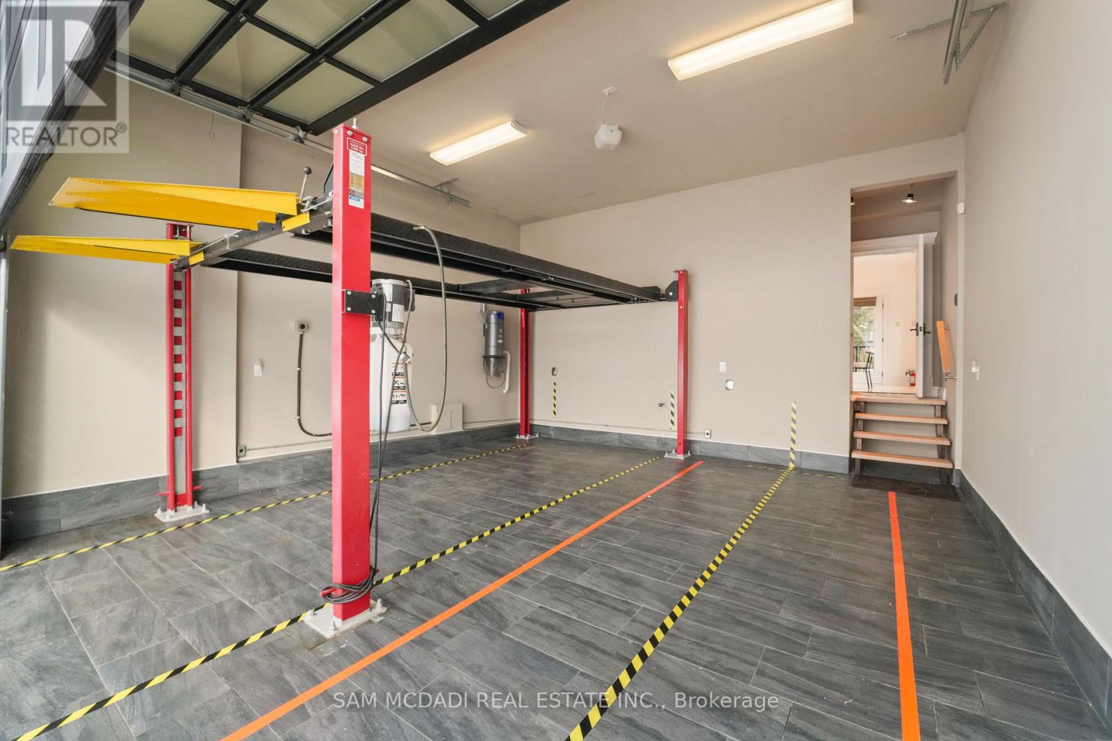 3168 Lakeshore Road W, Oakville, Ontario  L6L 1J6 - Photo 44 - W12839440