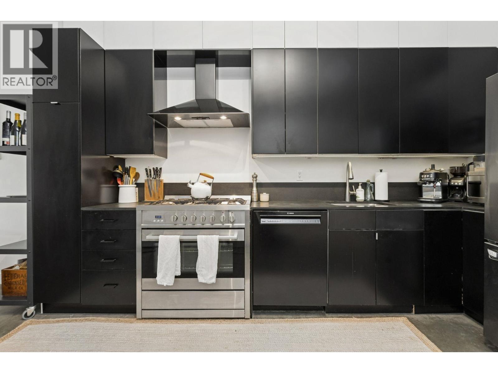 10 2156 W 12th Avenue, Vancouver, British Columbia  V6K 2N2 - Photo 17 - R3102571