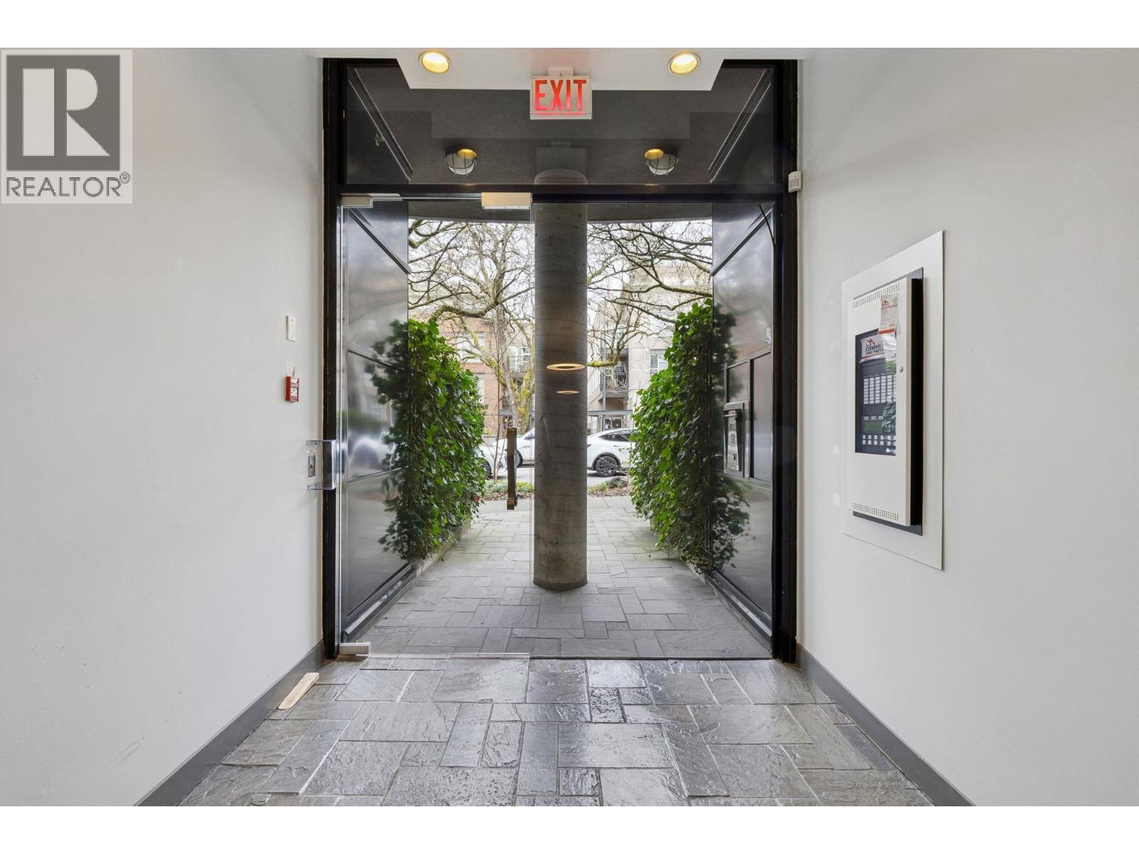 10 2156 W 12th Avenue, Vancouver, British Columbia  V6K 2N2 - Photo 27 - R3102571