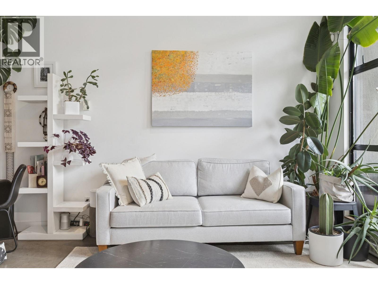 10 2156 W 12th Avenue, Vancouver, British Columbia  V6K 2N2 - Photo 4 - R3102571