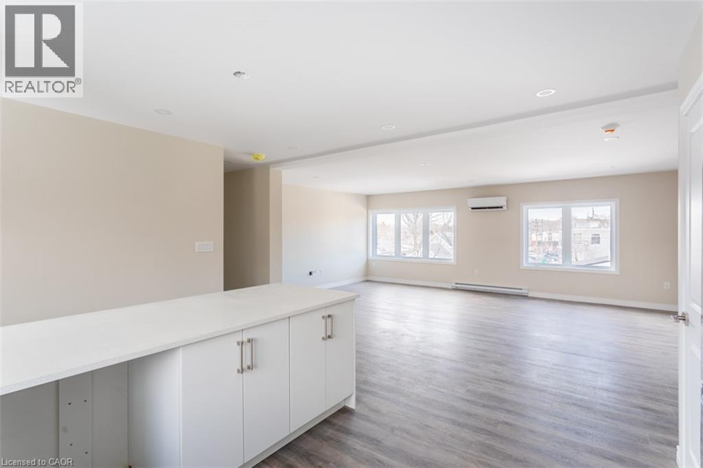 816 Concession Street Unit# 2, Hamilton, Ontario  L8V 1E1 - Photo 12 - 40811335