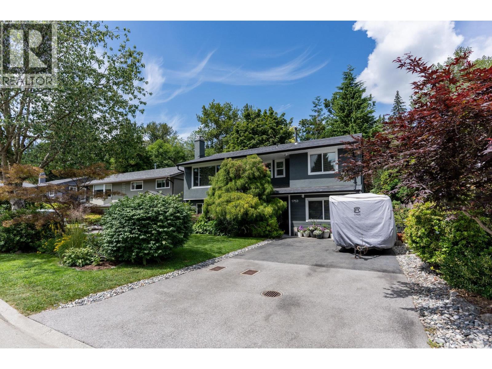 1753 CHALMERS AVENUE, Port Coquitlam, British Columbia
