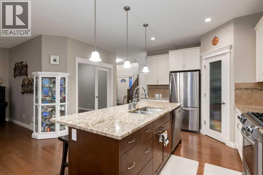 154 Aspen Hills Way Sw, Calgary, Alberta  T3H 0G8 - Photo 12 - A2294272