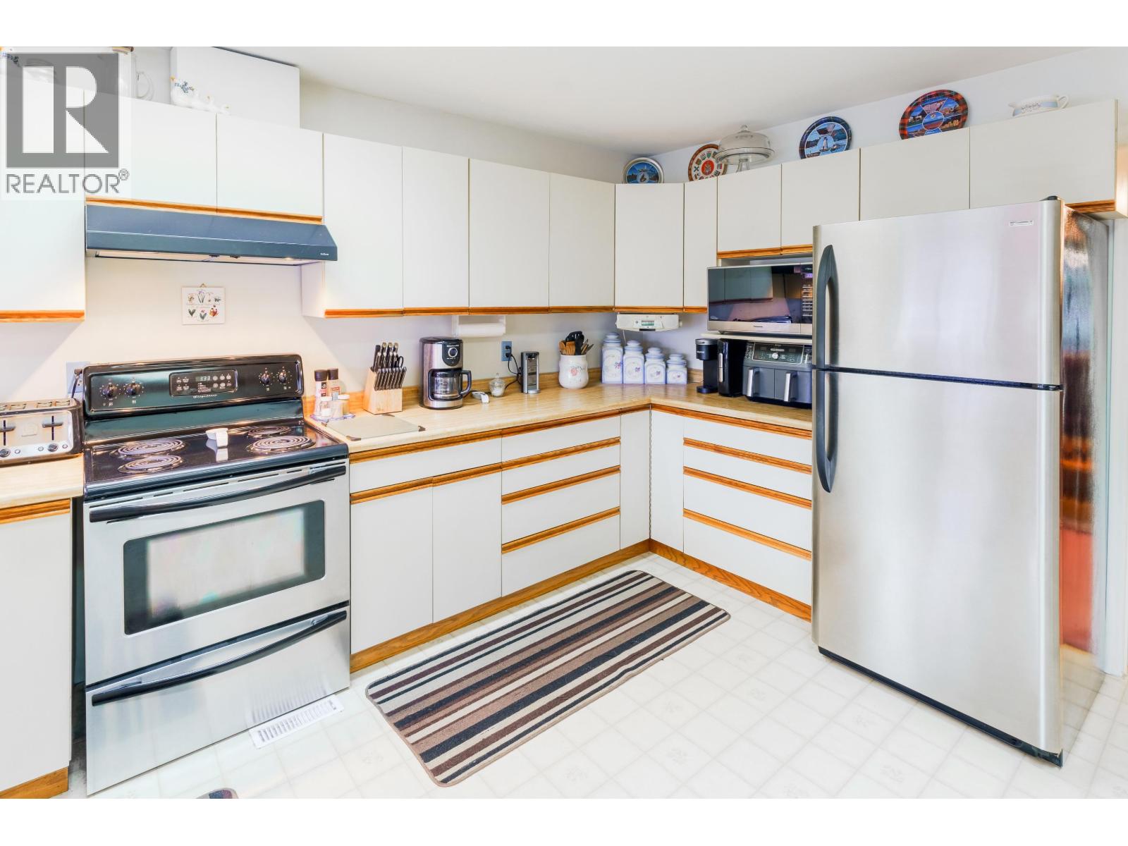 23381 Whippoorwill Avenue, Maple Ridge, British Columbia  V2X 9L8 - Photo 13 - R3102613