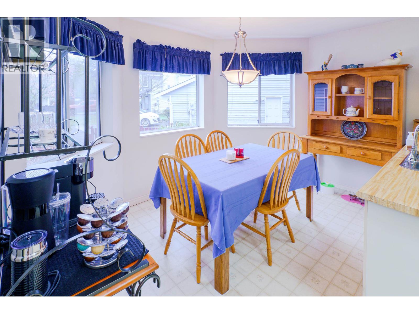 23381 Whippoorwill Avenue, Maple Ridge, British Columbia  V2X 9L8 - Photo 15 - R3102613