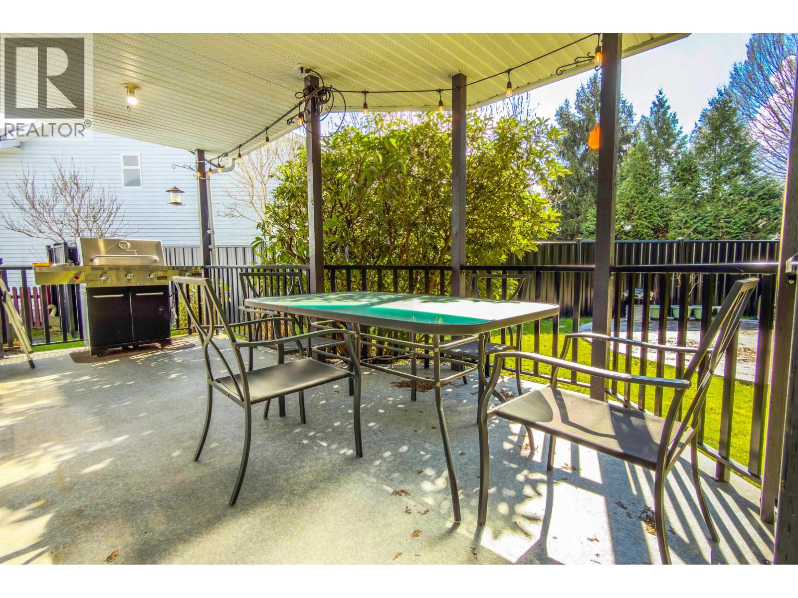 23381 Whippoorwill Avenue, Maple Ridge, British Columbia  V2X 9L8 - Photo 37 - R3102613