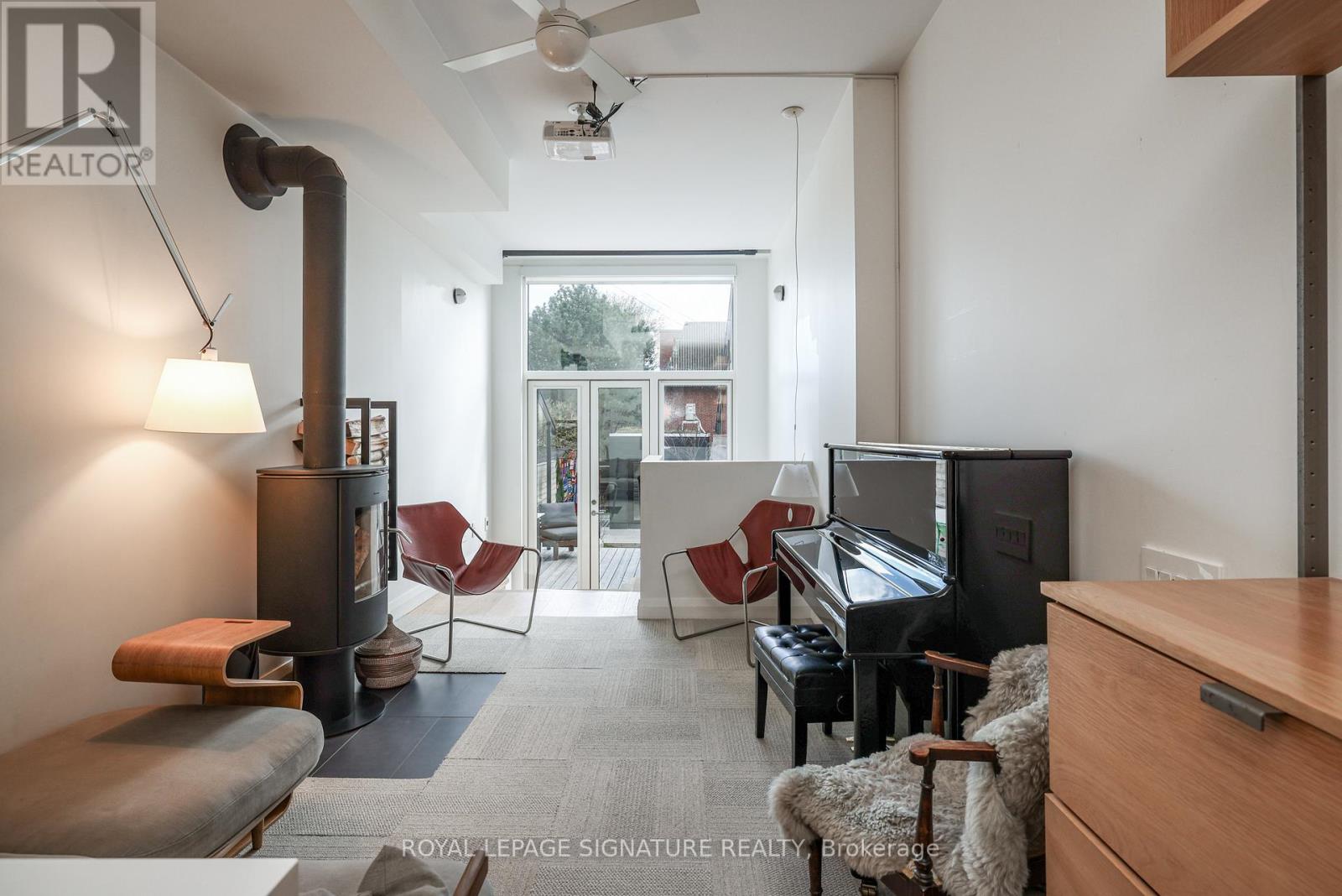 13 Collahie Street, Toronto, Ontario  M6J 1T6 - Photo 18 - C12911974