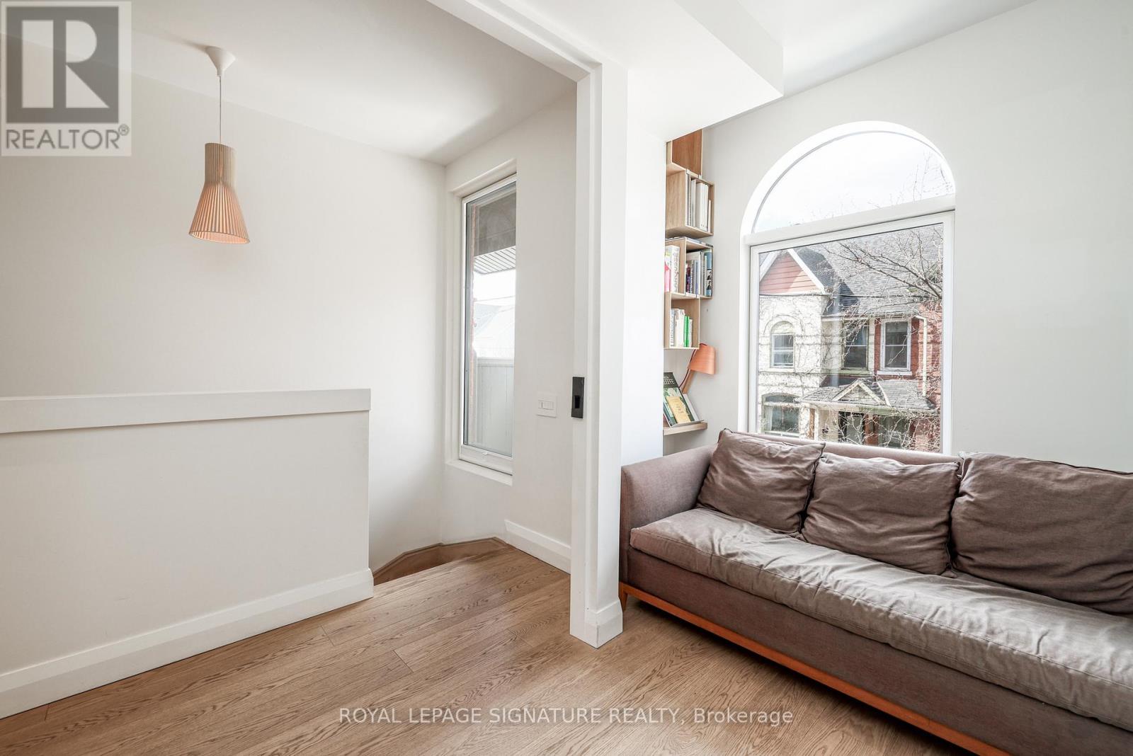 13 Collahie Street, Toronto, Ontario  M6J 1T6 - Photo 19 - C12911974