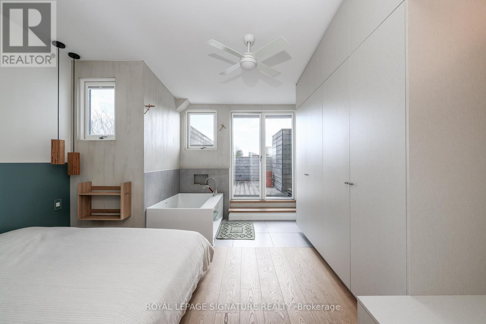 13 Collahie Street, Toronto, Ontario  M6J 1T6 - Photo 32 - C12911974