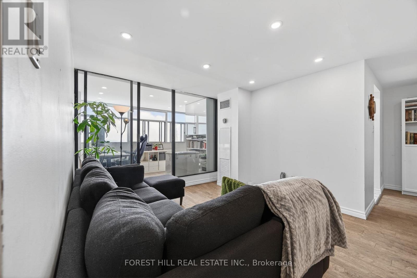 1705 - 100 Antibes Drive, Toronto, Ontario  M2R 3N1 - Photo 15 - C12912020