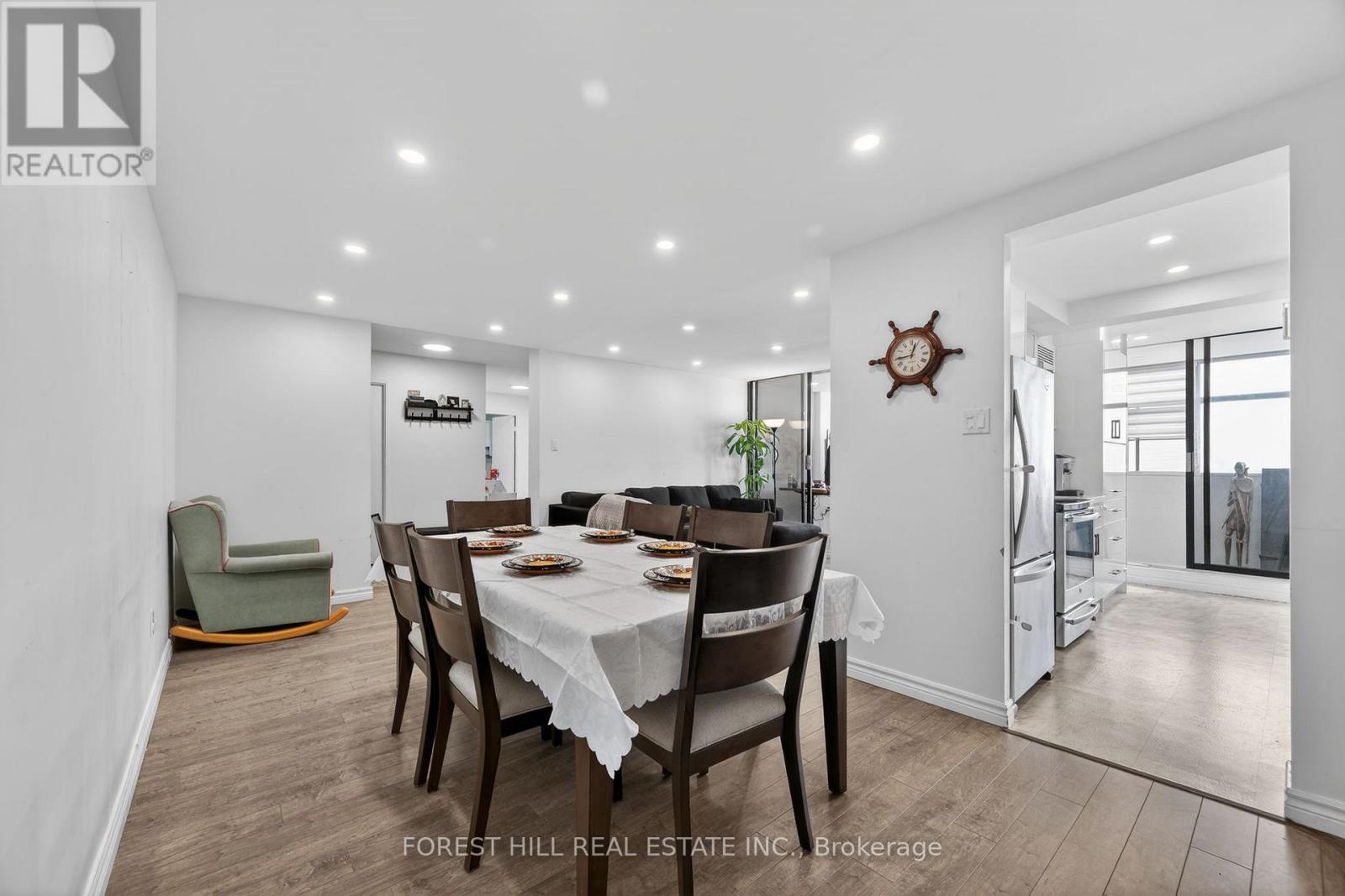 1705 - 100 Antibes Drive, Toronto, Ontario  M2R 3N1 - Photo 2 - C12912020