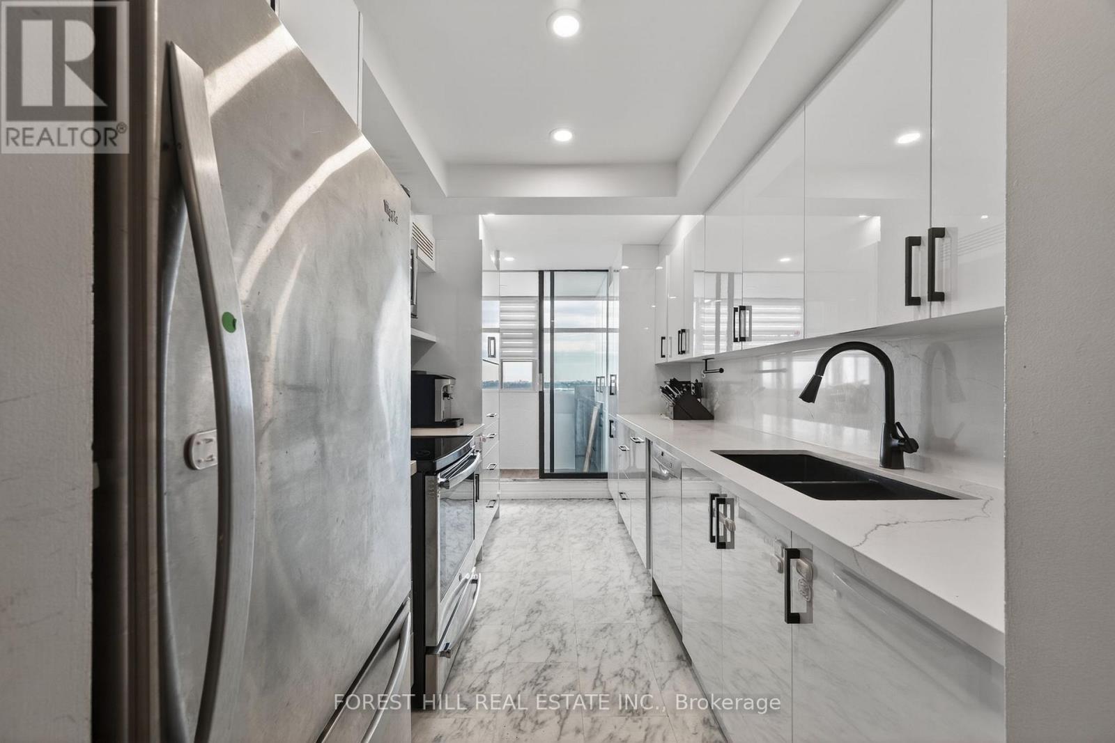 1705 - 100 Antibes Drive, Toronto, Ontario  M2R 3N1 - Photo 5 - C12912020