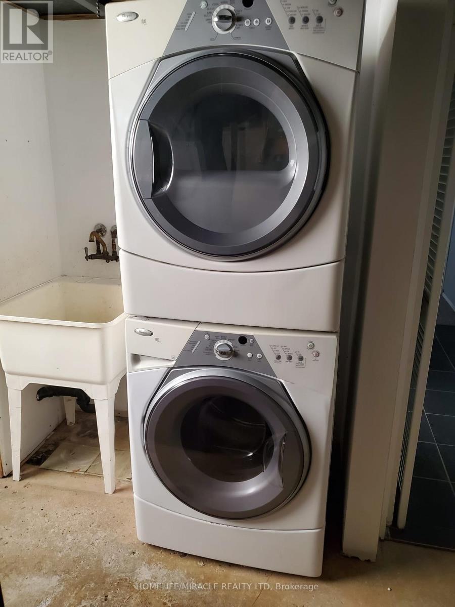 22 Duffin Street, Ajax, Ontario  L1S 6B8 - Photo 15 - E12912008