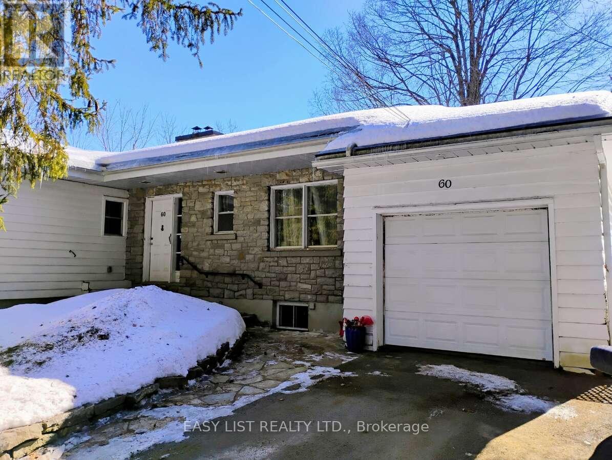 60 Mariposa Avenue, Ottawa, Ontario  K1M 0V1 - Photo 2 - X12892944